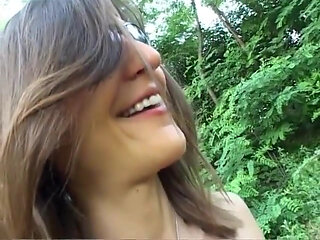 Italian brunette covert by sunglasses fucked doggystyle in the countryside