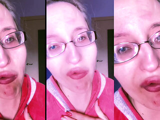 Asmr Red Lipstick and Mini Cake Eating