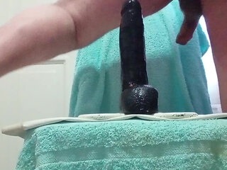 I masturbate and ride a beautiful