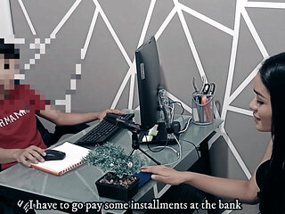 A sexy real estate agent shows her client. Porn in Spanish