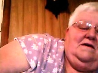 BBW Granny's Webcam Show