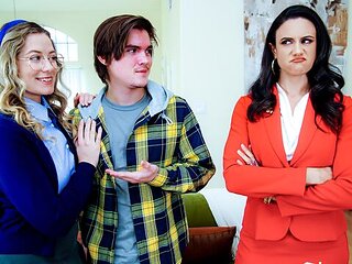 Gorgeous missionary pose fuck with hot Penny Barber and River Lynn