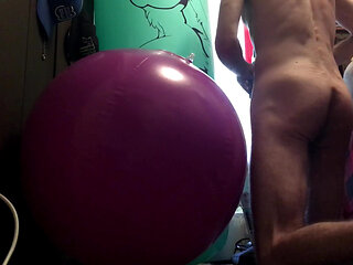 Humping my Shosu Medium SPH beach ball