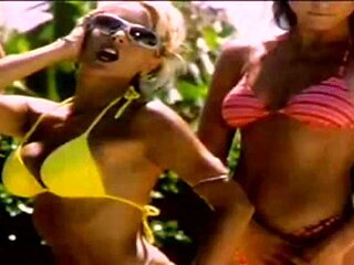 Watch Moodboobs - Xnxx, Boobs, Expansion Porn