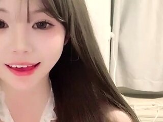 Amateur Blonde Teen Plays Solo with Toy Webcam Porn