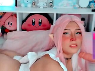 Blonde teen vicki toy fuck her shave sex holes