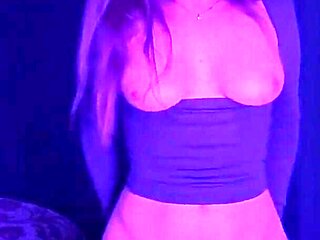 Teen 18+ Amateur Sits on Her Boyfriend's Face for the First Time, Showing Big Tits (4)
