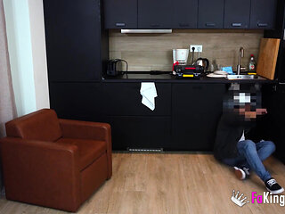 40 Years Old Spanish Mature Becomes a Porn Model by Banging the Plumber