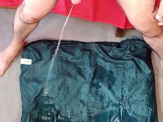 7 Golden showers and 1 cumshot on her puffercoat