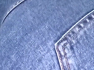 Farting Fat Booty MILF in Jeans