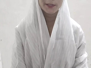 Chacha jaan meri jabar dasti pela doodh daba kar