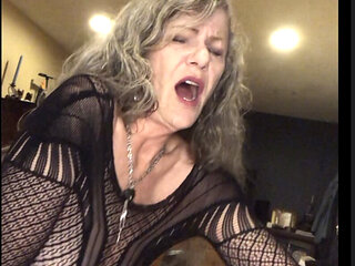 Sexy GILF Cums Hard Riding Cowgirl! Maxxximummilf