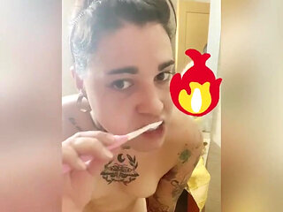 Brushing my teeth naked after taking a shower