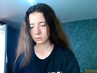 Hot amateur webcam teen masturbates for their fans