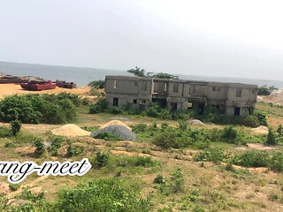 I Meet a Stranger in My Uncompleted Building