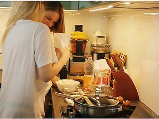 Kitchen Lessons - Ginger Mary & Stasey