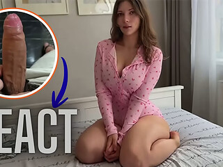 React: My stepsister set a trap for me, and I lost control when I saw her naked body&mdash_I fell right into it!