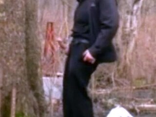 Lonely Daddy Strokes it Outside