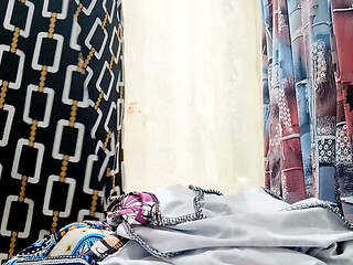 FITTING ROOM UNFILTERED: Nicoletta, Shopping &amp_ Full Natural Panties