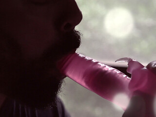 Pulsing Heart - Watch me take this toy in my mouth
