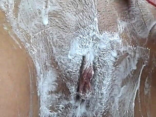 Hairy Pussy Shaving Close up! Intimate Haircut!