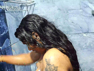 Vaishnavy Bath Full Nude