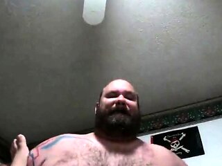Fat Daddy Bear Takes it Like a Pro