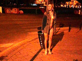 amateur his tall blonde fetish masturbating on live webcam