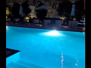 N&atilde_o piscina