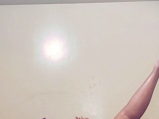 Webcam beauty and her toys have solo sex
