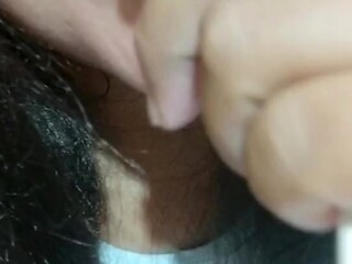 Cachonda mujer masturba mientras ests pasando clases en el aula de la