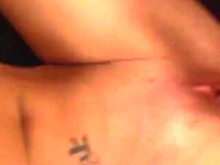 Hot babe fuck a dick
