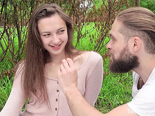 Outdoor lovers get a deep orgasm together
