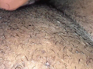 Fucking the pussy of the hot milf I met at the gym