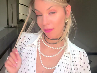 Double vaginal penetration for Polly Gardel, porn actress