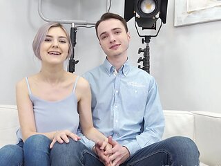 A curvy woman with big natural boobs has sex with her boyfriend