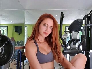 Hot Busty Webcam Babe Masturbate Solo