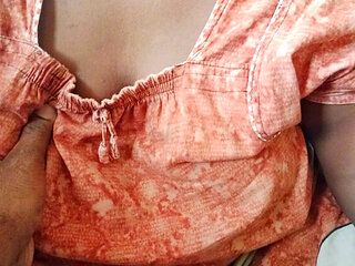 Hot Tamil Wife's Big Boobs Fucked Hard by Husband - Desi Homemade Sex