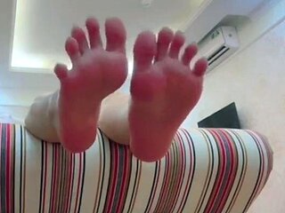 SnowPrincess aka snowpriness OnlyFans - When Im so small