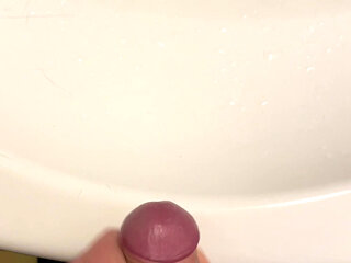 Quick jerking in the afternoon