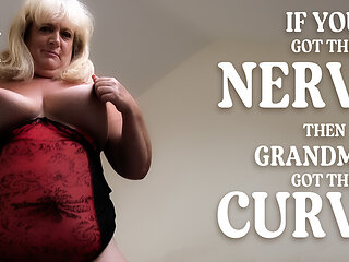 British, Curvy Grandma Nicola Hotwife Loves To Masturbate At Home In Bed When She's Alone