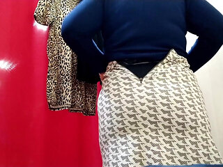 Mature MILF Tries on Skirts in the Mall on Her Big Ass