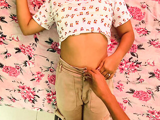 Indian Desi 18+ beautiful GF tight pussy fuck in OYO MMS, Desi local Hot GF BF Unmarried OYO Romantic Hindi Sex