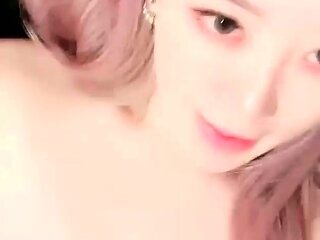 Amateur young teen solo masturbation on her livingroom