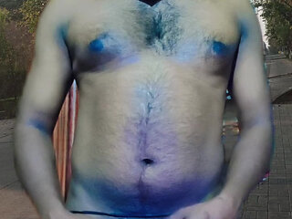 I'll give you an hour..! Do you need people who are smart and act in videos..? Don't be afraid, safety is important.