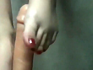 Love Her Feet Let Me Masturbate Your Dick with My Feet