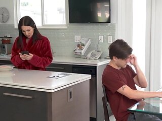 Big boobs mommy wants to get her stepson inside her