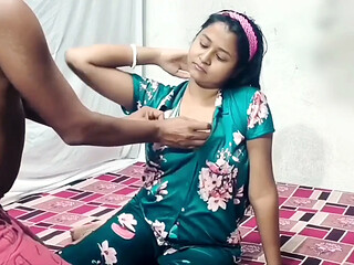 ITLE: Desi College Girl Gets Fucked Hard in Viral Video