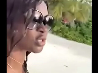 MY EBONY BOOBS JOGGING AT THE BEACH