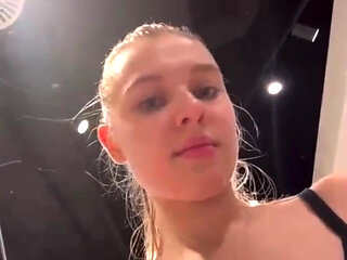 Jucielussie Extreme fucking in public